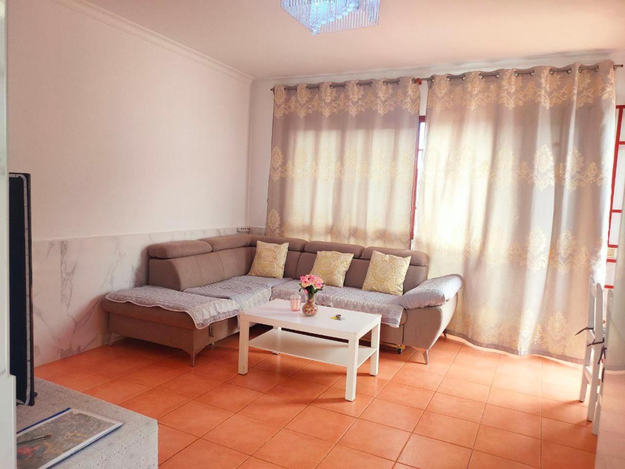 Big Villa Puerto Rico With Heated Saltwater Jacuzzi Pool & Bbq & Private Parking Puerto Rico (Gran Canaria) Exterior foto