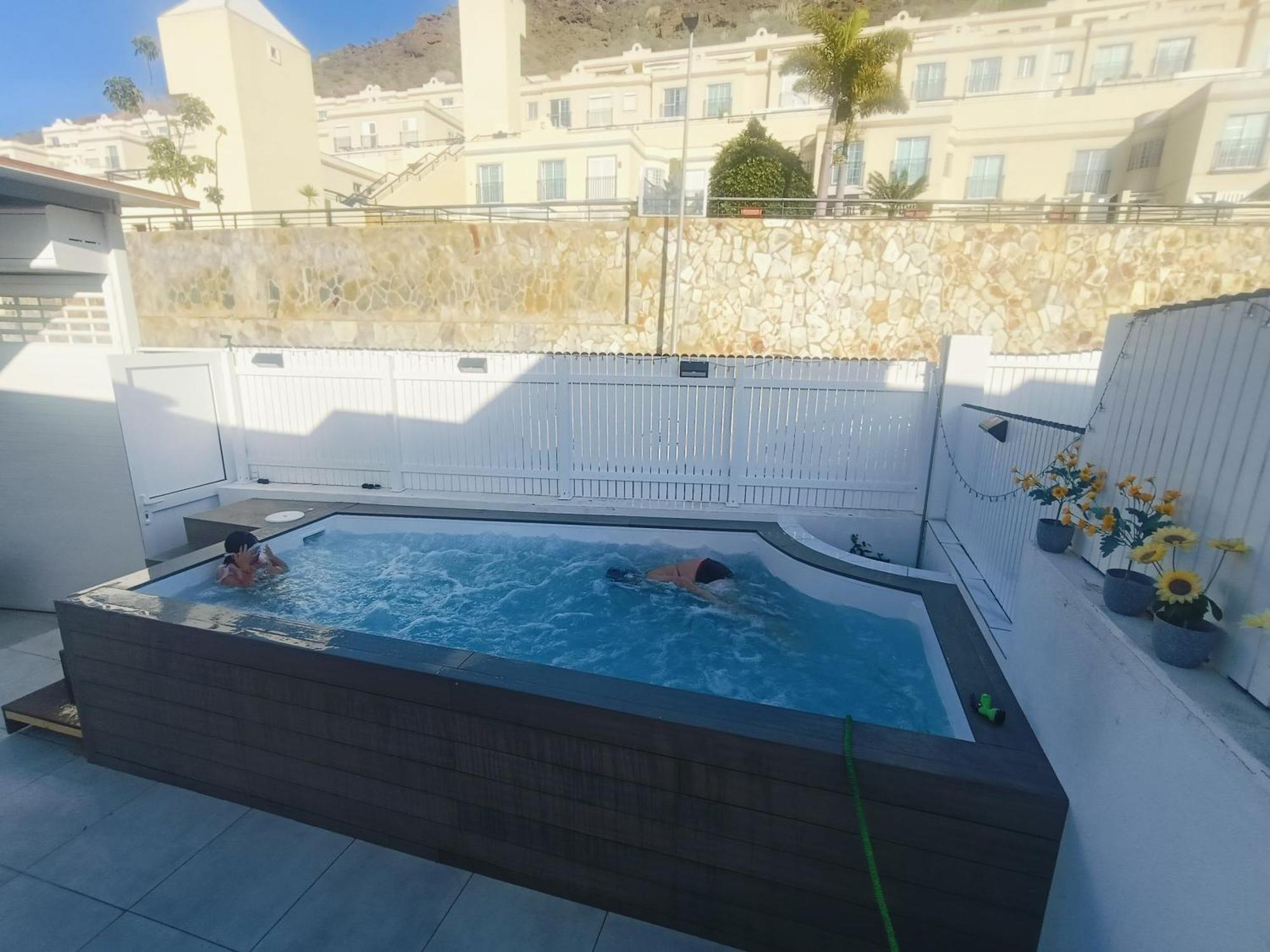 Big Villa Puerto Rico With Heated Saltwater Jacuzzi Pool & Bbq & Private Parking Puerto Rico (Gran Canaria) Exterior foto