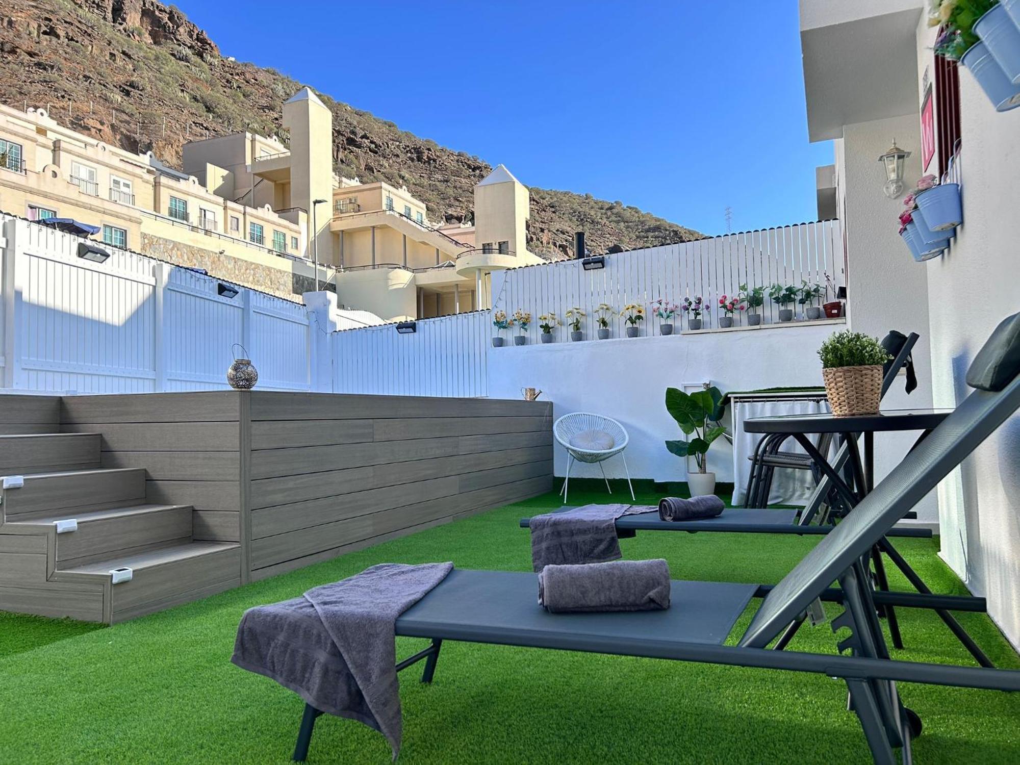 Big Villa Puerto Rico With Heated Saltwater Jacuzzi Pool & Bbq & Private Parking Puerto Rico (Gran Canaria) Exterior foto