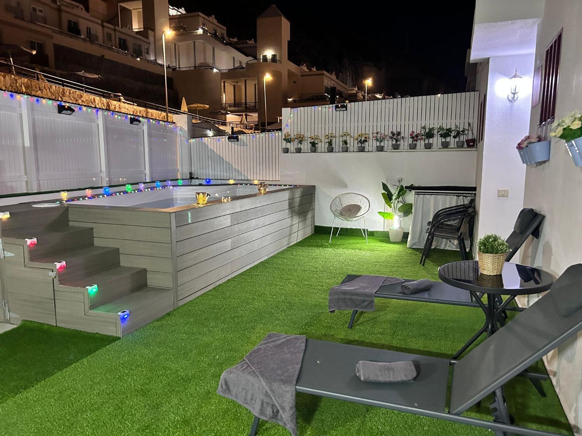 Big Villa Puerto Rico With Heated Saltwater Jacuzzi Pool & Bbq & Private Parking Puerto Rico (Gran Canaria) Exterior foto
